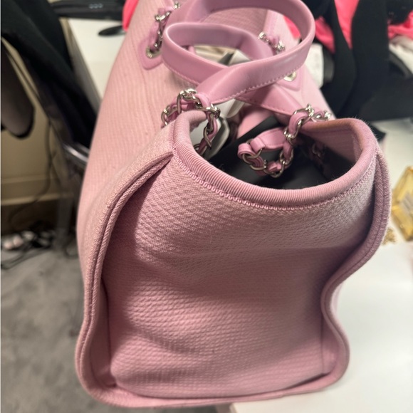 Chanel Deauville S22 Pink Tote Shopping Bag - Picture 4 of 6
